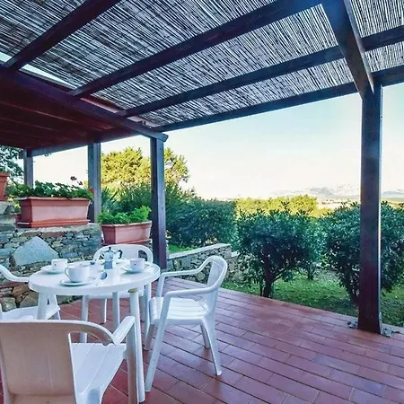 Apartment Con Piscina A Due Passi Dalla Bellissima Spiaggia *